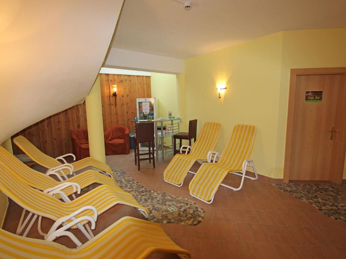 Luxurious Apartment In L Ngenfeld With Sauna Хубен Екстериор снимка
